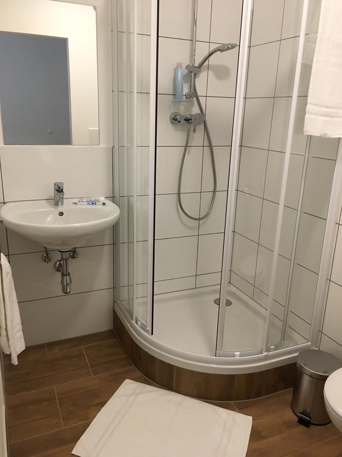 A1 Motel Inning Buitenkant foto